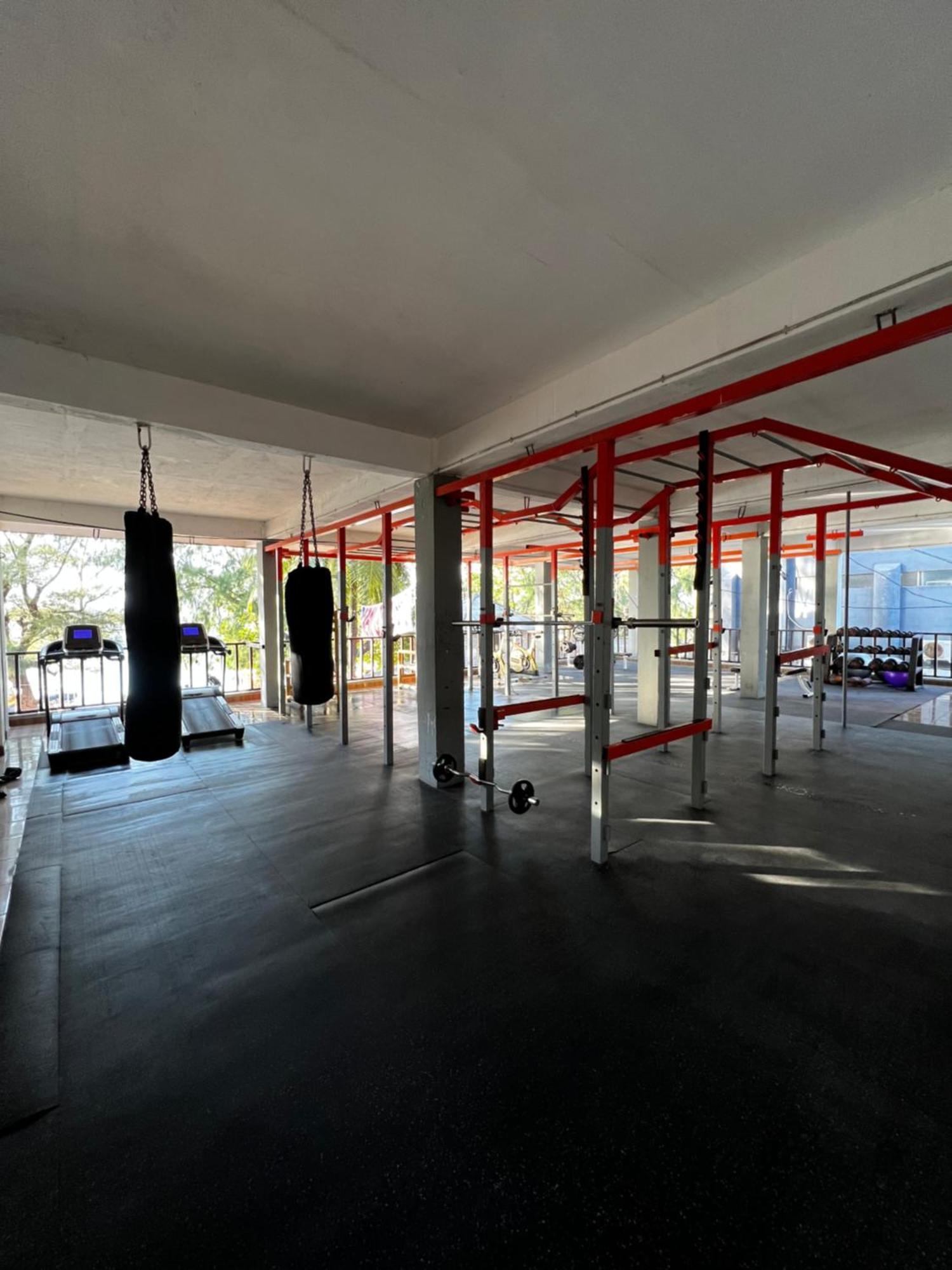 גילי טרוונגן Tropica Gili Total Body Fit - Free Access Gym And Coworking Space מראה חיצוני תמונה