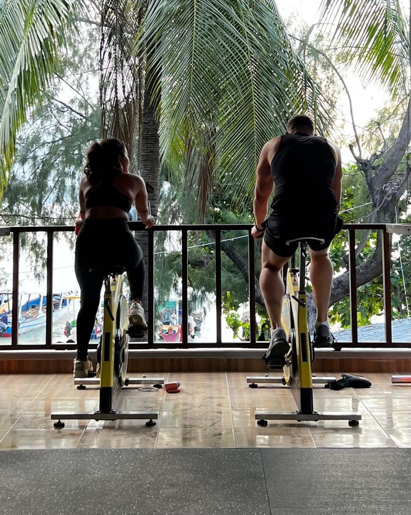 גילי טרוונגן Tropica Gili Total Body Fit - Free Access Gym And Coworking Space מראה חיצוני תמונה