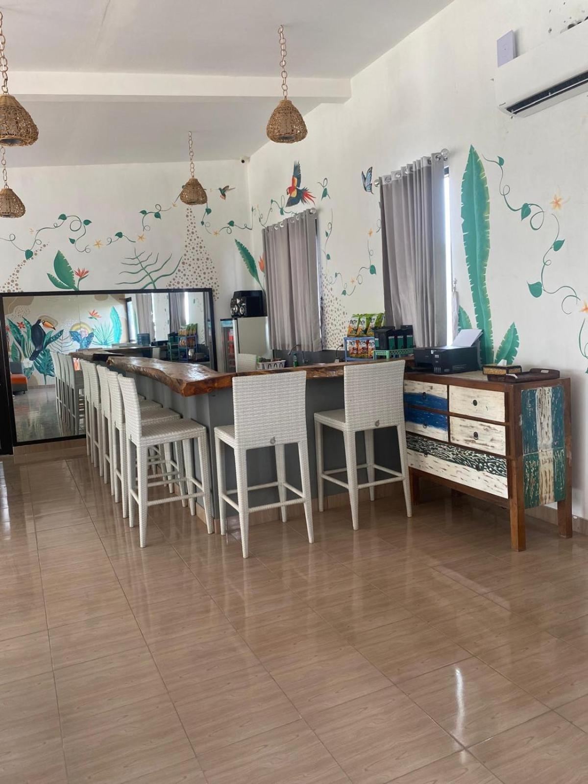 גילי טרוונגן Tropica Gili Total Body Fit - Free Access Gym And Coworking Space מראה חיצוני תמונה