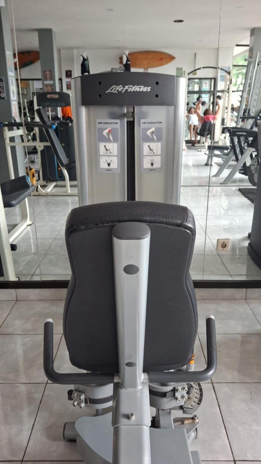 גילי טרוונגן Tropica Gili Total Body Fit - Free Access Gym And Coworking Space מראה חיצוני תמונה