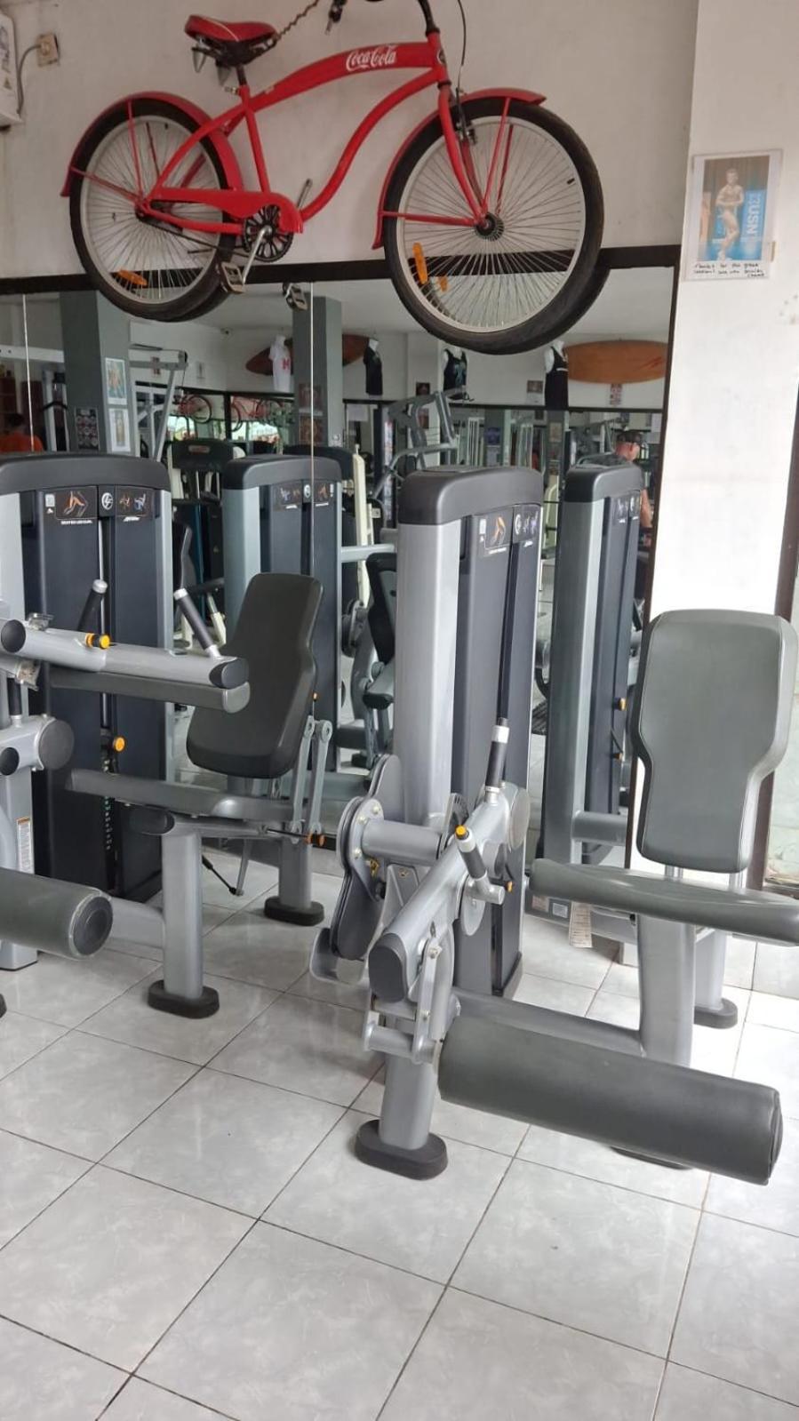 גילי טרוונגן Tropica Gili Total Body Fit - Free Access Gym And Coworking Space מראה חיצוני תמונה